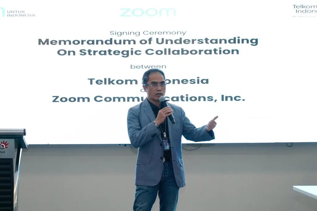 Telkom dan Zoom Jalin Kerja Sama Hadirkan Solusi Berbasis AI untuk Pasar B2B